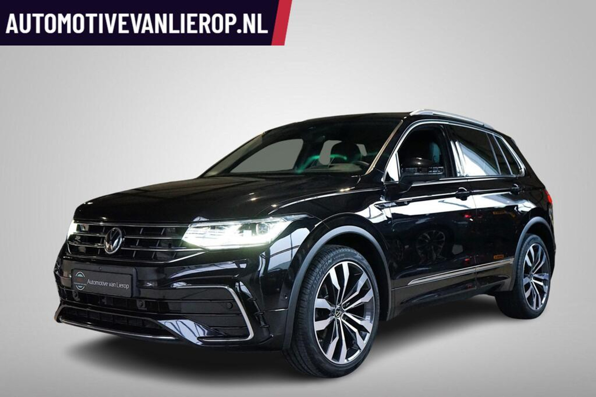 Volkswagen Tiguan 1.5 TSI R-Line 20'' | LEDER | IQ MATRIX LED 49314908-0.jpg | Automotive van Lierop