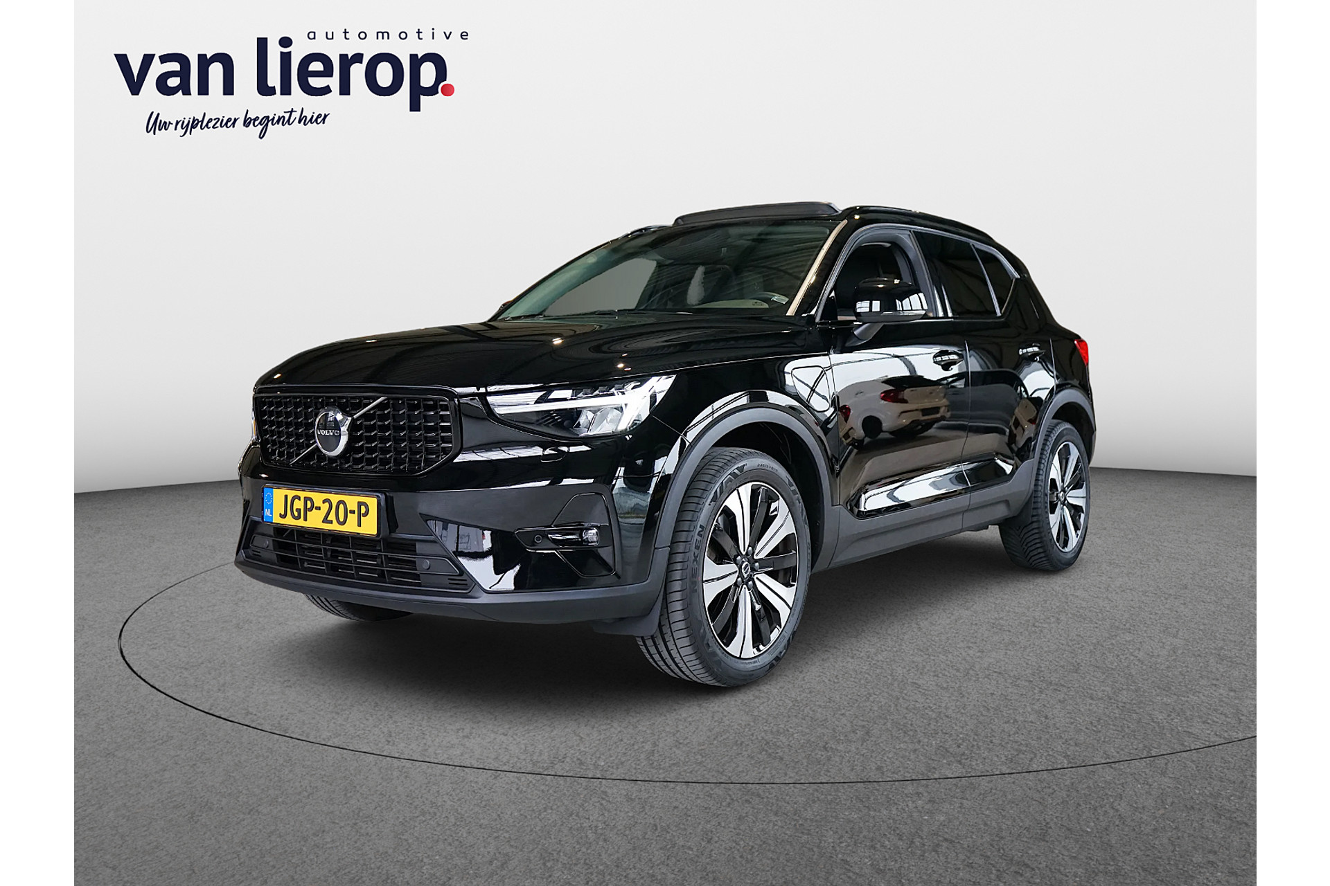 Volvo XC40 1.5 T4 PHEV Ultimate Dark PANO | ACC | H&K | LEDER 50284222-0.jpg | Automotive van Lierop