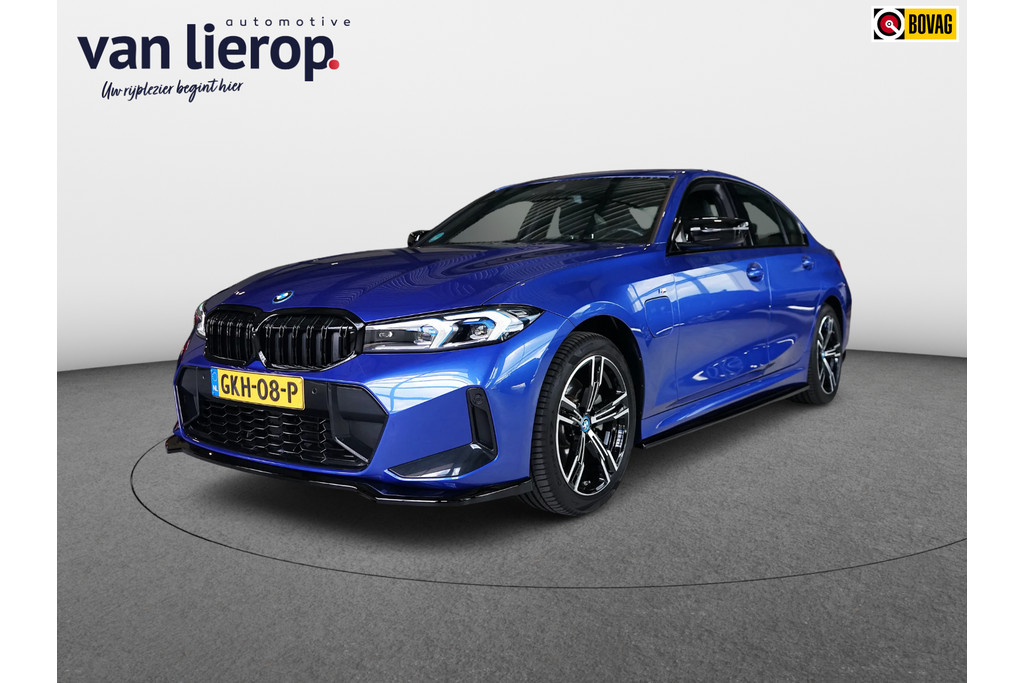 BMW 3 Serie 320e M-SPORT | PORTIMAO BLUE | LED | NL AUTO NAP 54194264-0.jpg | Automotive van Lierop