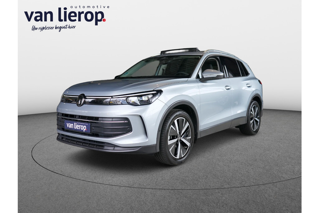 Volkswagen Tiguan 1.5 eTSI PANO|STOEL/STUURVERW|TREKH|360 CAMERA 54255150-0.jpg | Automotive van Lierop